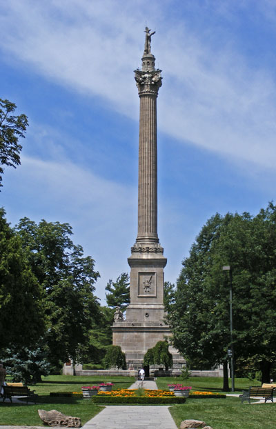 56 meetri kõrgune kindralmajor Sir Isaac Brocki monument Niagaral. Foto: Niagara Falls Public Library Digital Collections