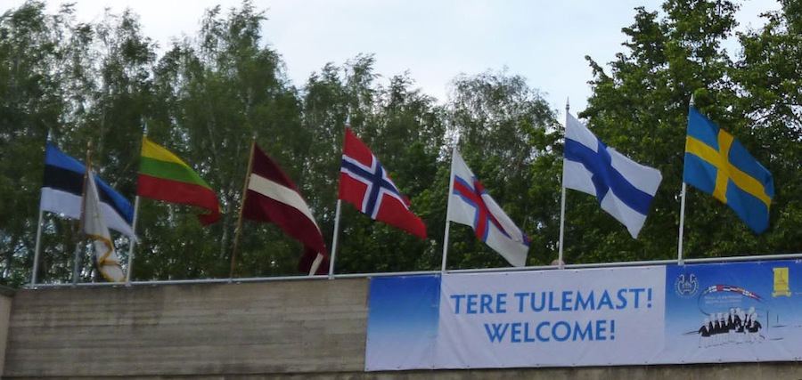 Tartu Meestelaulupäeval osalenud riikide lipud. Foto: Toomas Trei