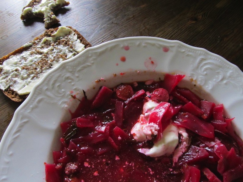 Hearty fall fare north-east Euro style: peedi-kapsa supp, beet soup with cabbage, a variation on the Ukrainian national dish borsch(t), which Estonians spell borš. And no, that's not crema or crème fraîche, but good old hapu/koor (sour cream) dolloped on top. On the side is dark rye bread with määrde/juust (i.e. cream or spreadable cheese). More precisely koorik/leib ("crust bread"), sold in packages of flat, crusty, paired slices you pull apart. If you are one to fight for the ends of a loaf (kannikad) and yearn for maximum crust surface, then this is a dream come true. Photo: Riina Kindlam