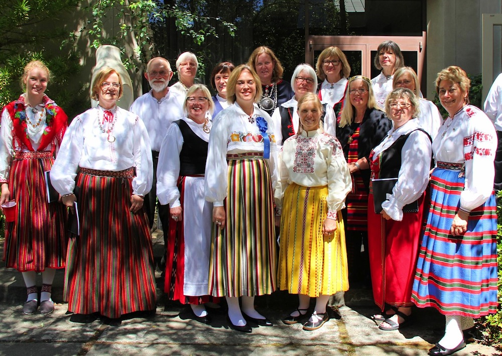 Estonia Koori liikmed LEP-ESTO laulupeol. Foto: Riina Klaas