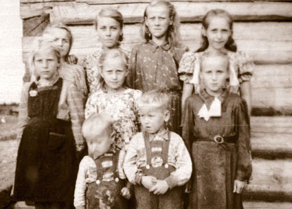 Estonian deportees in Siberia - www.wikipedia.org