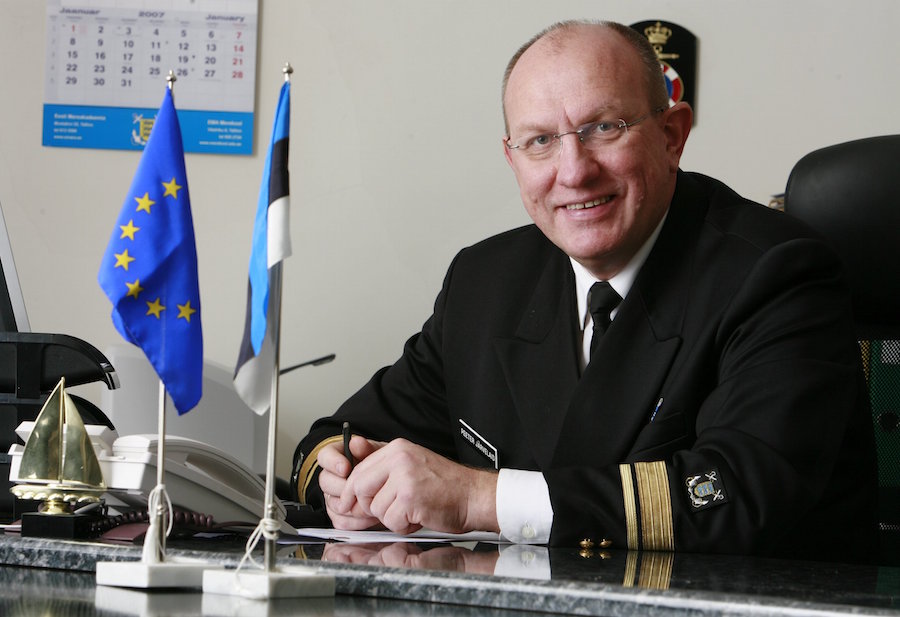 prof. Peeter Järvelaid Eesti Mereakadeemia rektorina - foto: www.wikipedai.org (2006)