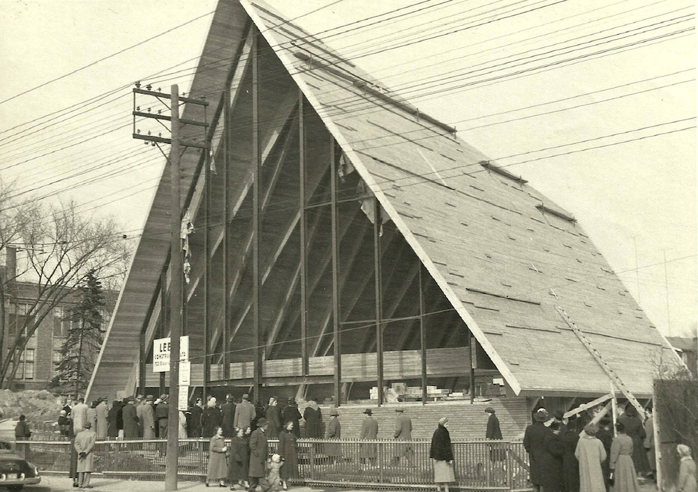 Peetri kiriku nurgakivi panemine, 20. märts 1955