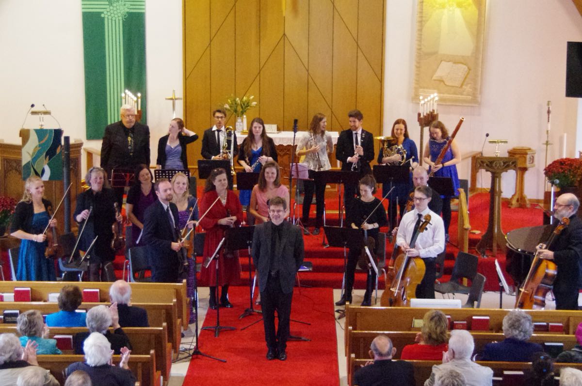 Medri-Weimanni perekonna orkester laiendatud koosseisus. Foto: Paul Kiilaspea (2016)