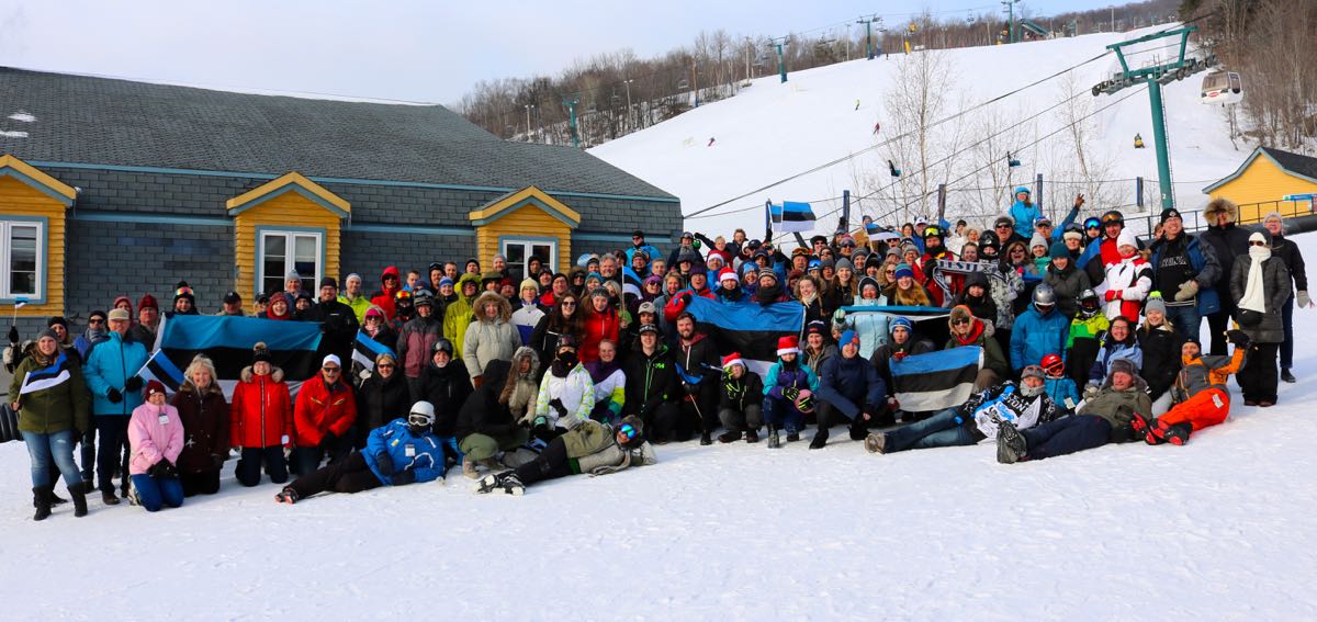 East Coast ESTO Ski Weekend group photo!