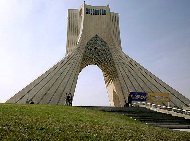 Azadi Tower - foto: Tasnim News Agency / www.wikipedia.org