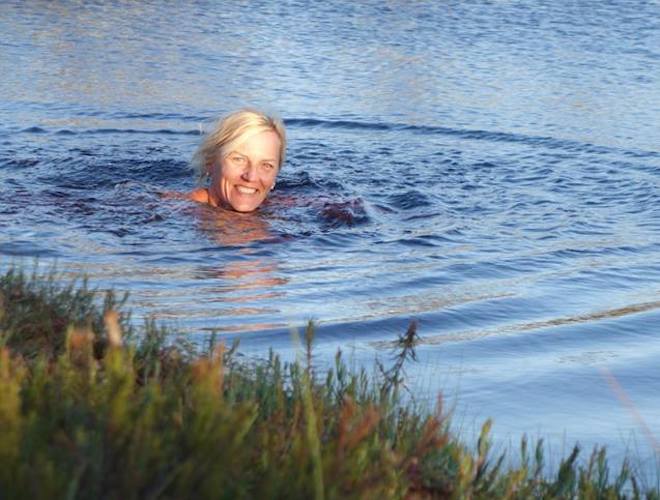 „Üks julge näkk käis rabalaukas ka ära. Vesi oli seal väga soe, kuu aega on päike soojendanud. Vesi oli soojem kui õhk,“ kirjedas matkaja Piret (2018)