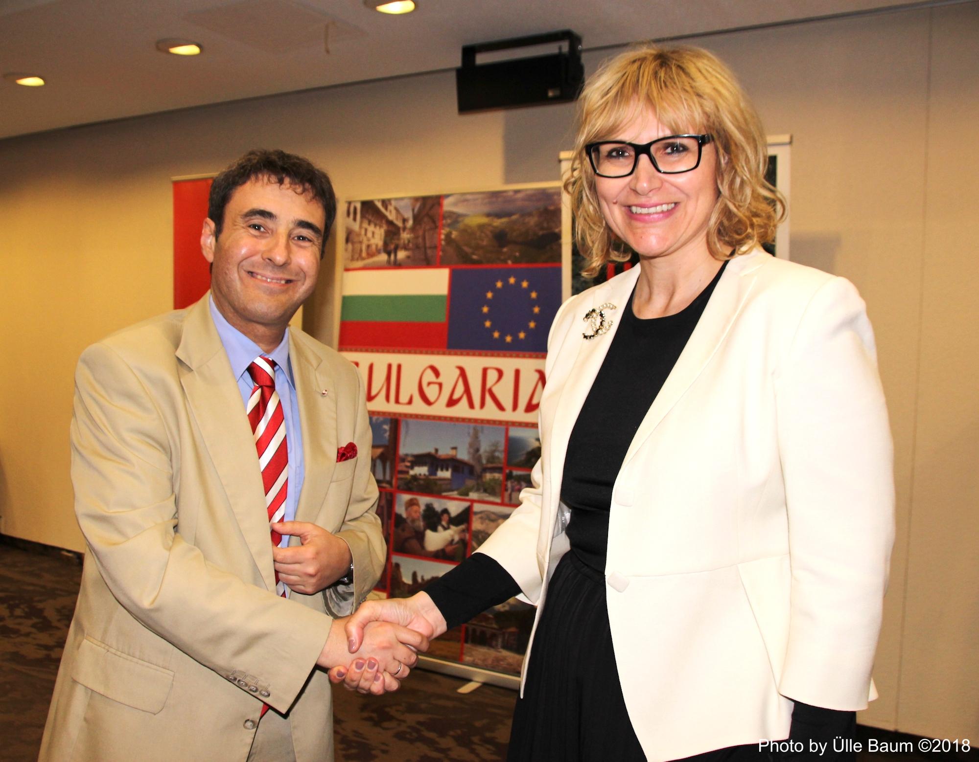 His Excellency Dr. Stefan Pehringer, Ambassador of Austria and Svetlana Stouicheva-Etropolski, Chargé d’Affaires a.i. of Bulgaria attended at the the seminar “ Europe in Perspectives” on June 27th at the Global Affairs Canada in Ottawa. This event marked the end of the Bulgarian Presidency and the beginning of the Austrian Presidency of the Council of the European Union. Photo by Ülle Baum ©2018