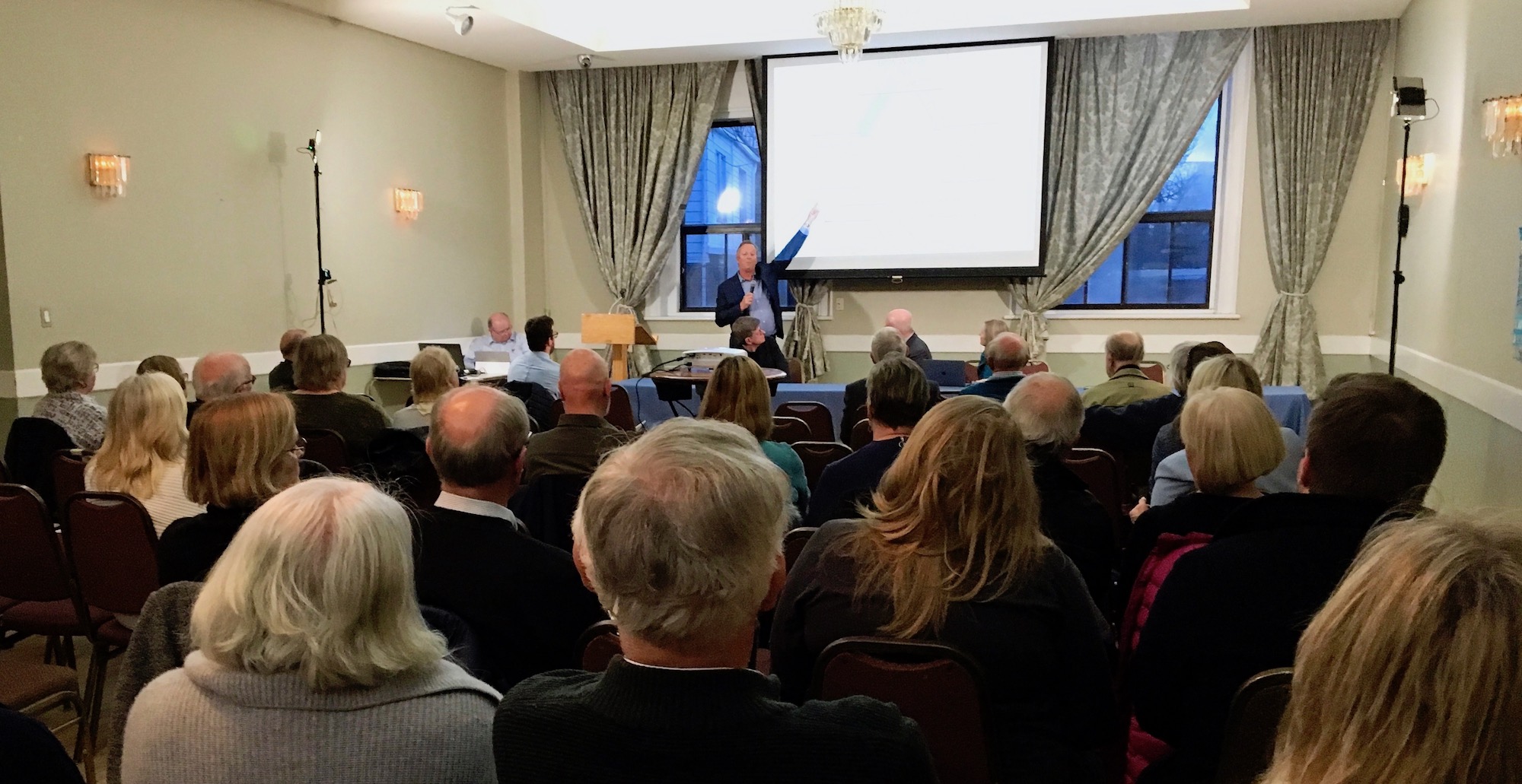 Caption for CES photo is: Members of the Estonian community attended the International Estonian Centre (IEC) Community Information Session at the Estonian House on March 27 to hear the latest news and updates.