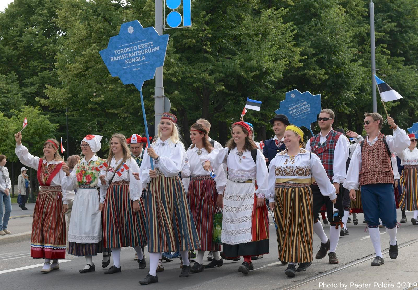 Toronto Eesti Rahvatantsurühm „Kungla“. Foto: Peeter Põldre (2019)