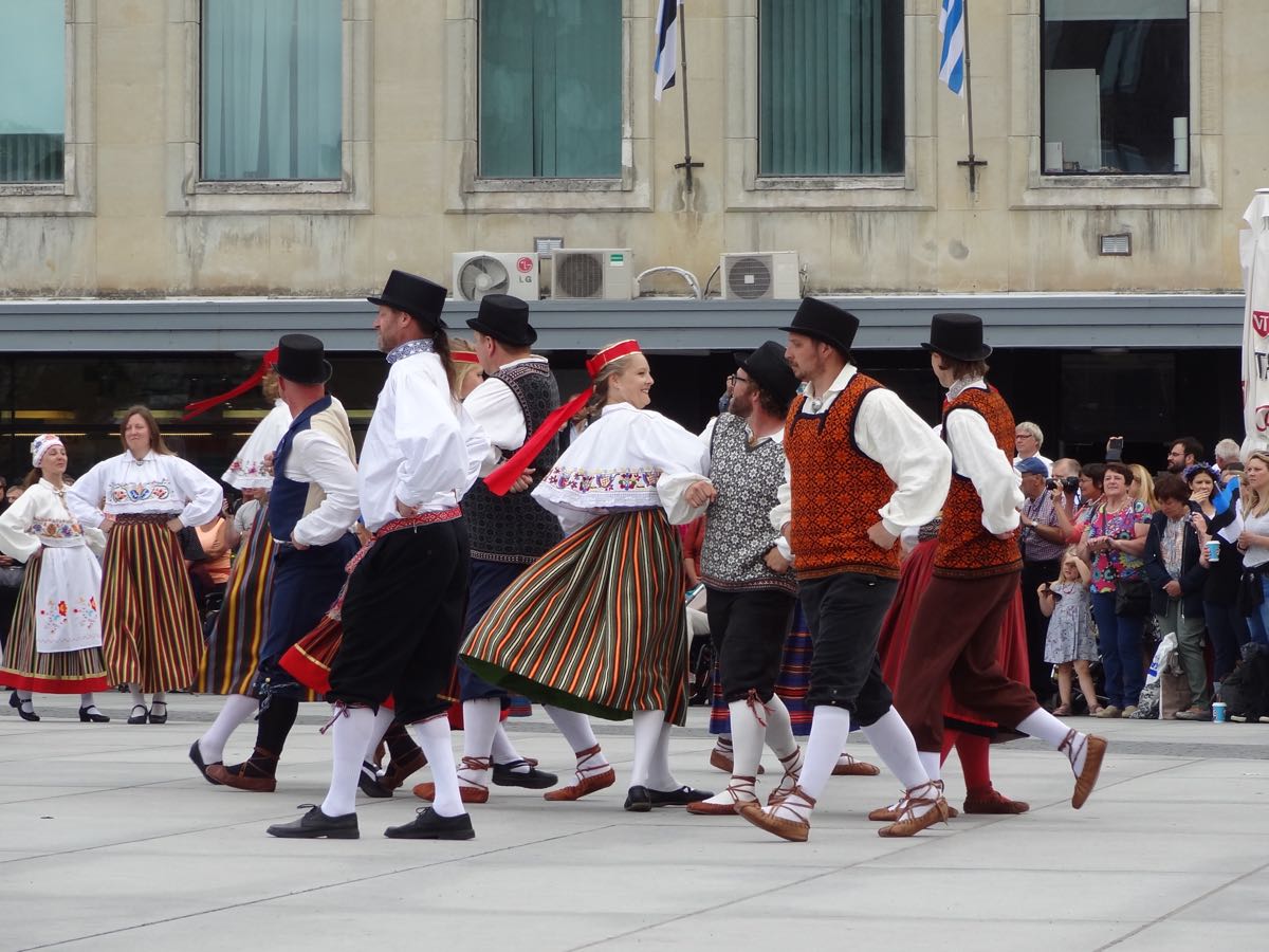 Tantsuline kokkusaamine Vabaduse platsil - foto: Kai Kiilaspea (2019)