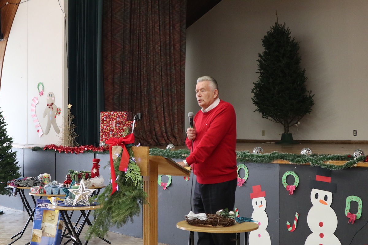 Vaimuliku sõnum Toronto Eesti Baptistikoguduse pastorilt Jüri Puusaagilt. Foto: Estar Kivi (2019)