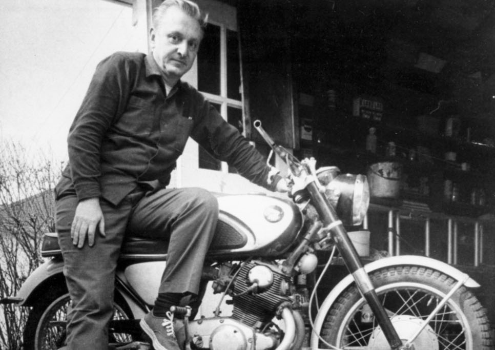 A 1974 photo of Robert Pirsig