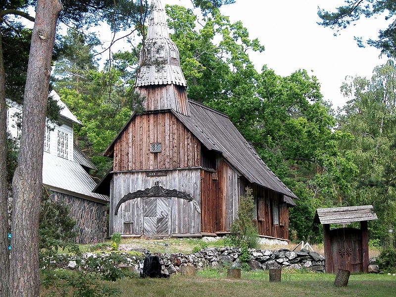 Photo of St. Madeline's Church on Ruhnu by Kalle Kaldoja, used under a CC BY-SA 3.0 EE license