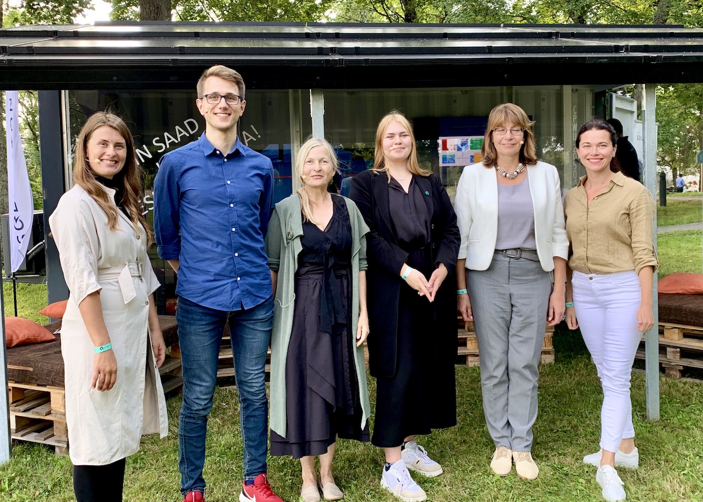 Arvamusfestivalil: Keiu Telve, Kristjan Erik Liive, Ellen Valter, Tuuli-Emily Liivak, Marin Mõttus, Keit Spiegel