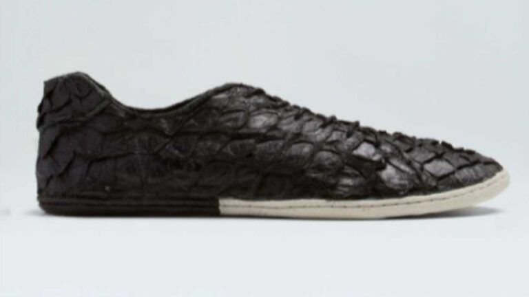 Handmade pirarucu leather shoes (from osklen.com.br)