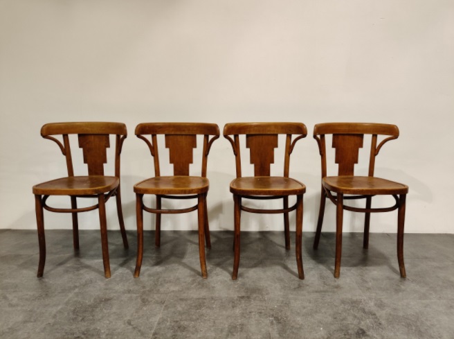 A Luterma chair set from 1930 (photo from 1stdibs.com)