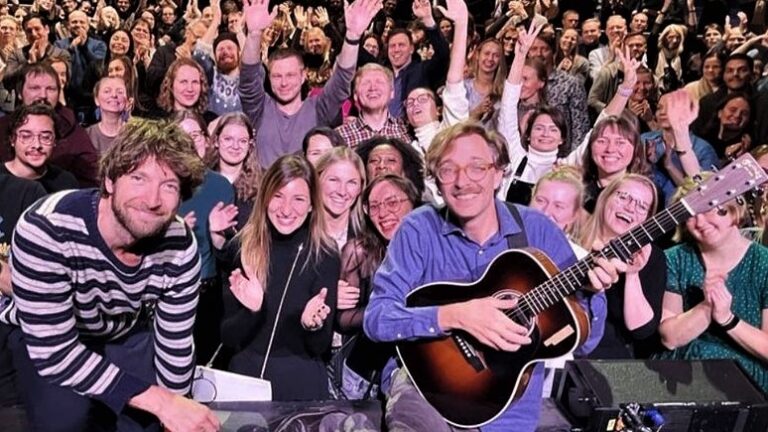 Kings of Convenience in Tallinn (photo from 8 Days A Week agency's Facebook page)