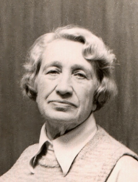 Hella Kääramees-Leivat 25.10.1912 - 03.07.2003