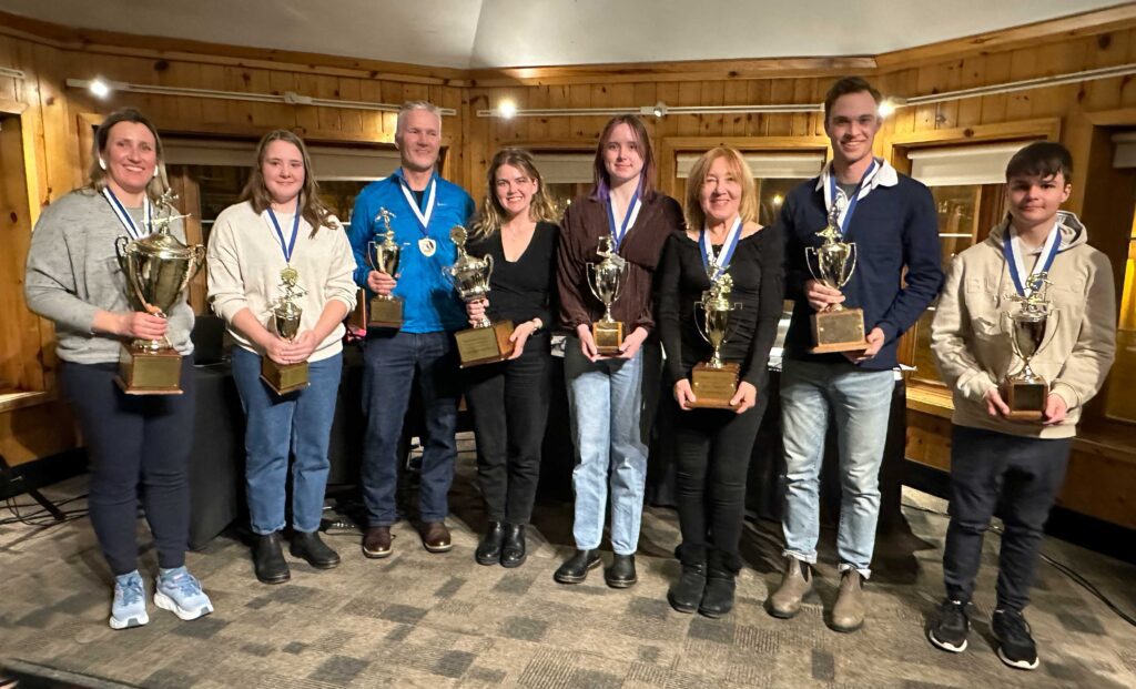 Cup winners (the best): from left to right Liisi Lascarro, Sarah Männik, Connor O’Brien, Jackie Muru, Martha Männik, Ingrid Nagy, Ben Waite, Hansen Neges.