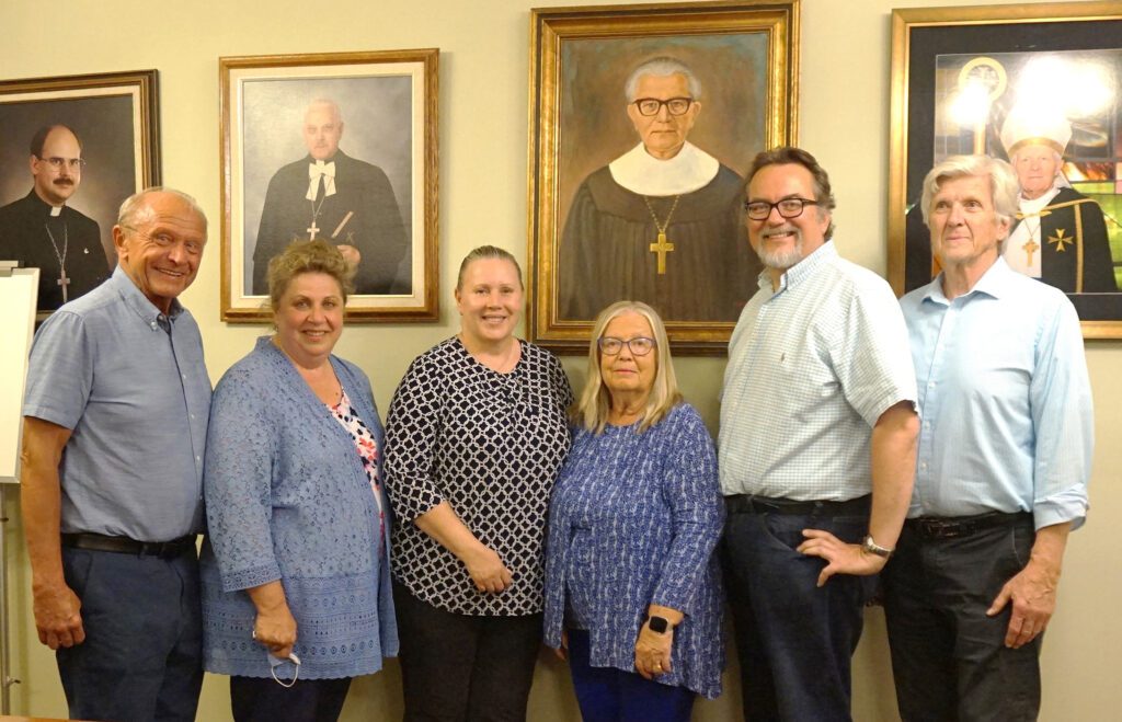 First meeting of the new executive – Väino Einola, Tiiu Roiser, Linda Laikve, Anne Liis Keelmann, Erik Kalm, Toomas Trei