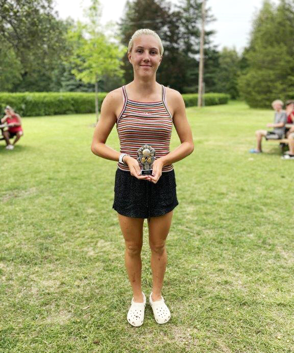 Eeskujulikum neiu võrkpallur (MVP) Kaili Roosild.