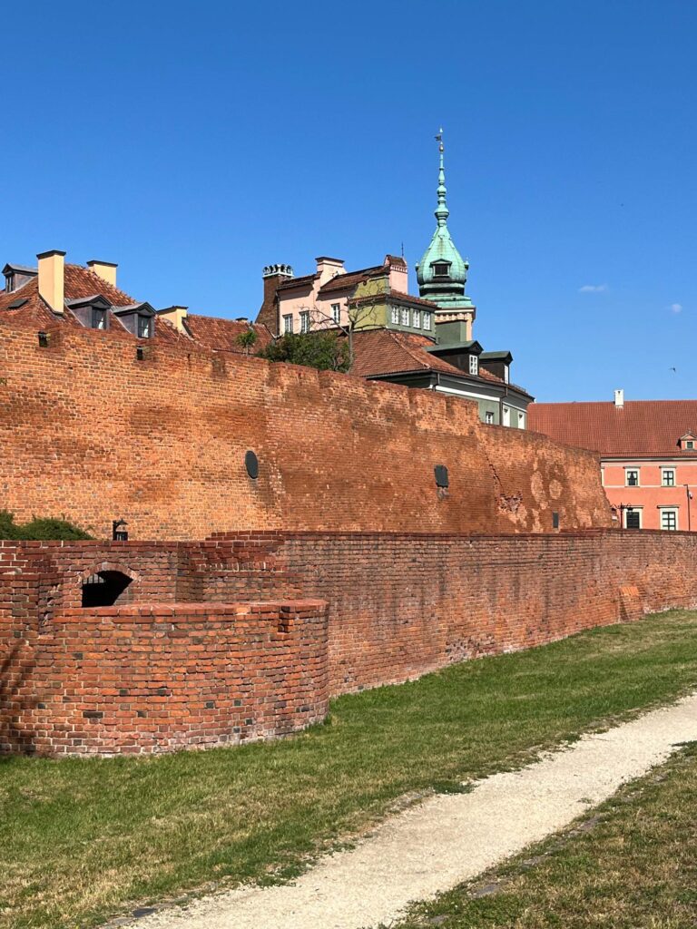 Varssavi vanalinna müür