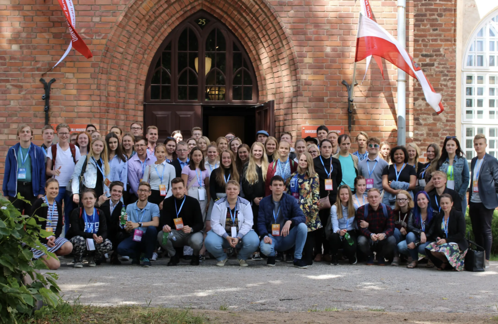 Youth delegates 2019 in Tartu (source: estofestival.com)