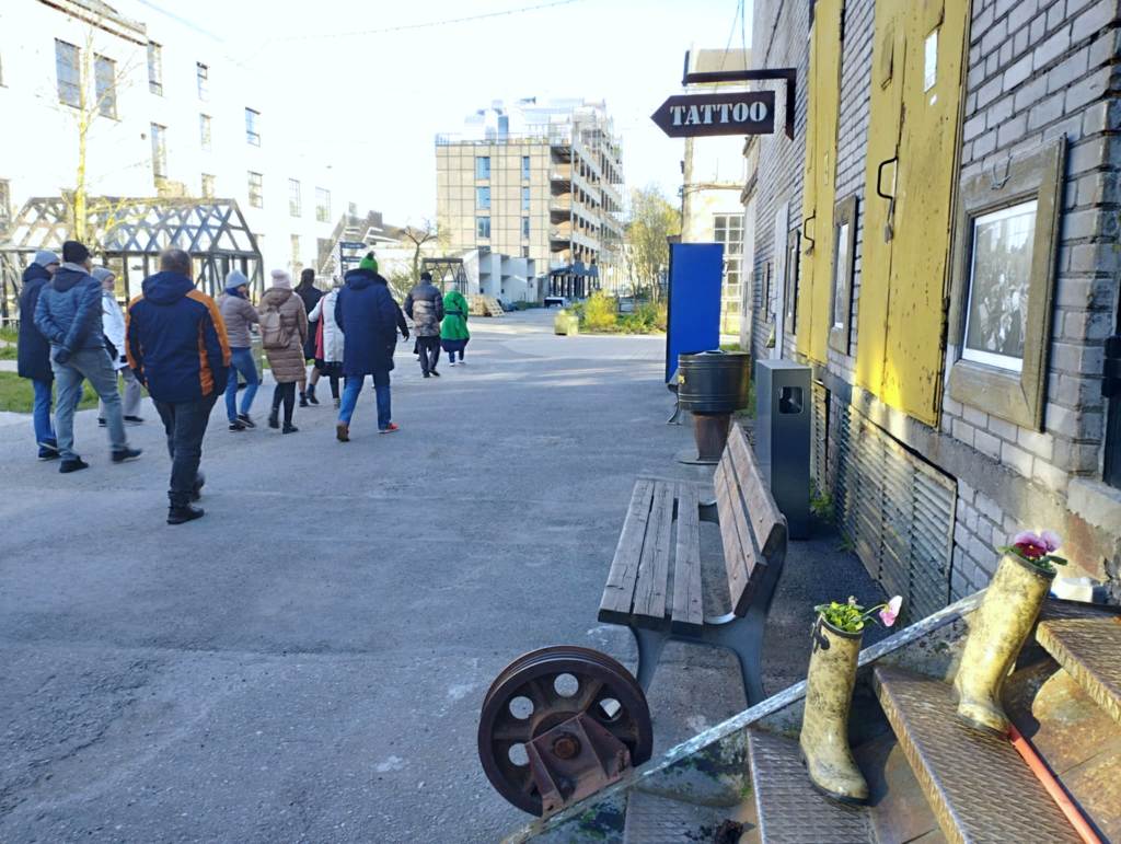 Visitors stroll along the main street of Põhjala Tehas (photo: Jerry Mercury)