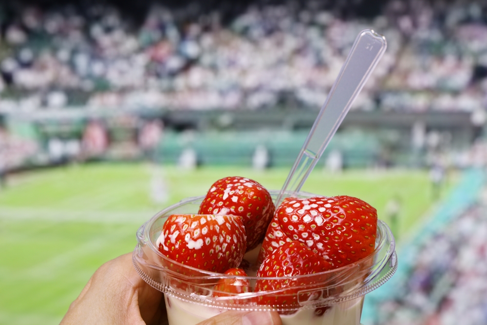 Strawberries and cream at Wimbledon (source: ripe.london)