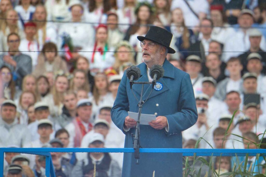 President Alar Karis avab laulupeo. Foto: Peeter Põldre
