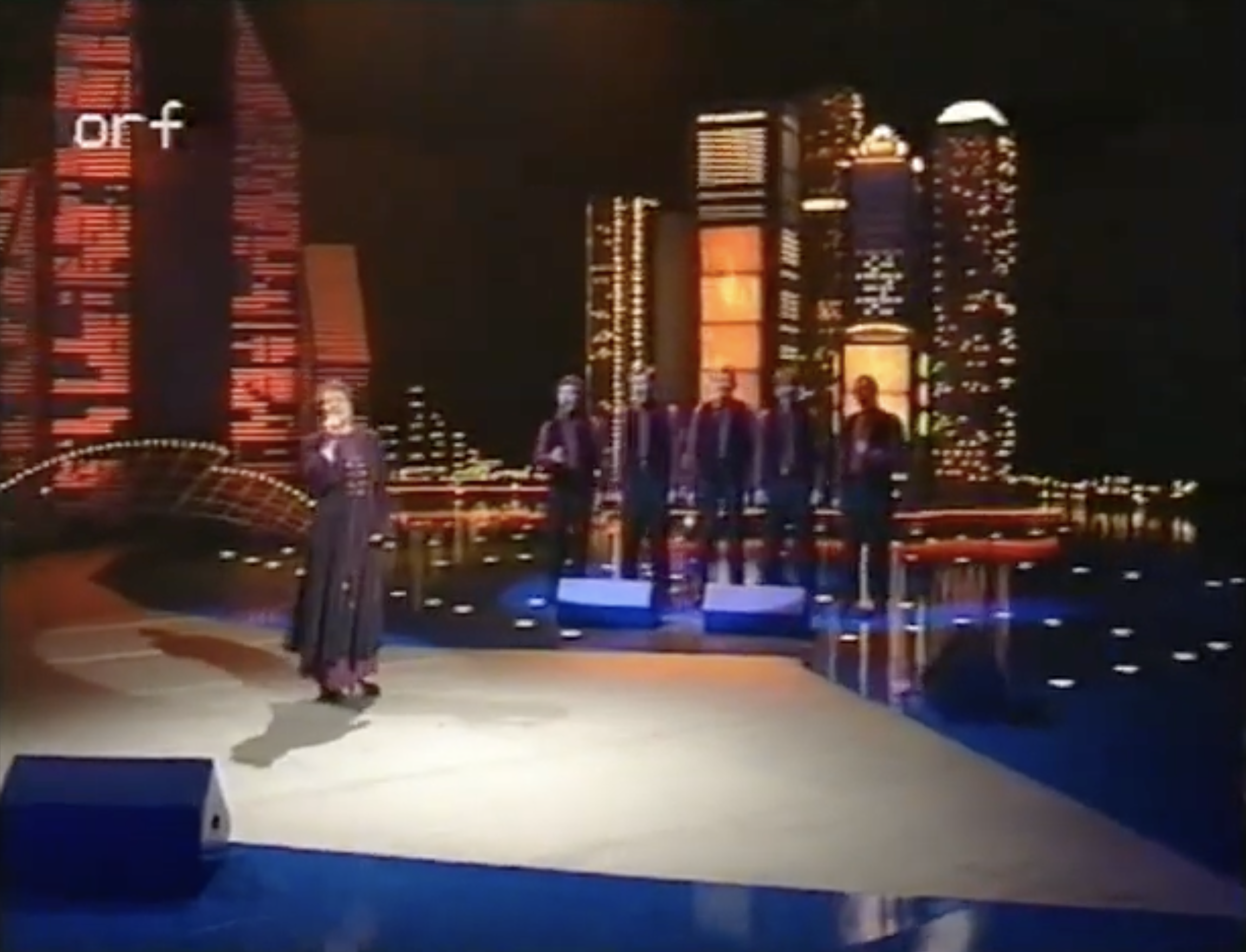 Still of Silvi Vrait singing "Nagu merelaine" at the 1994 Eurovision Song Contest