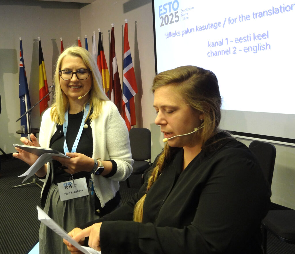 Mari valmistamas ette Narva-Jõesuus toimunud Tulevikufoorumit.