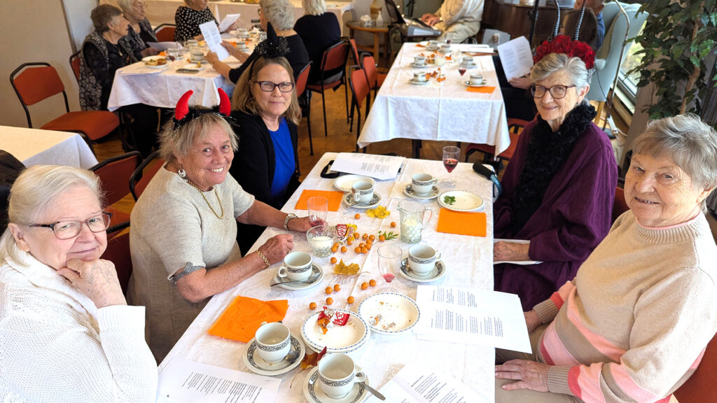 Mardipäeva pärastõunal osalejaid Eesti Kodus.