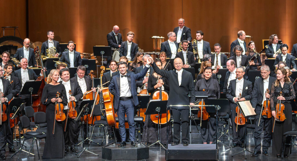 Gautier Capuçon ja Paavo Järvi – Antonín Dvořáki tšellokontsert h-Moll op. 104. Foto: Lars Sanden / Festspielhaus Baden-Baden