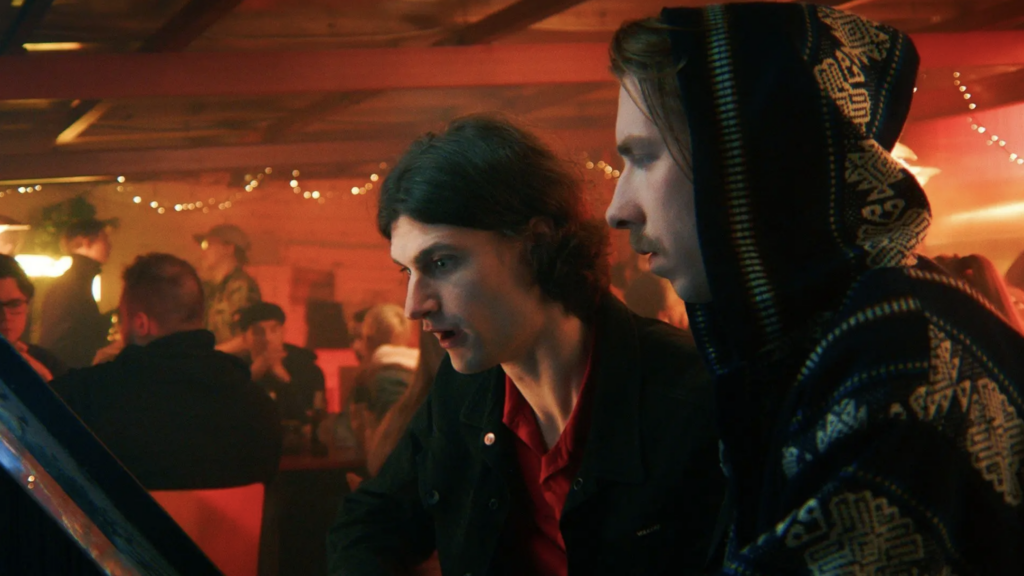 Sebastian and Silo in "Pikad paberid" (Rolling Papers), source: efis.ee