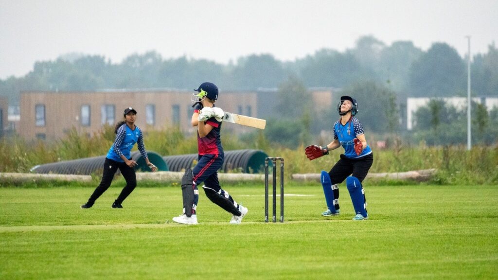 Estonian Women’s National Cricket Team playing cricket at Tiskre. Photo: Medha Gooch.