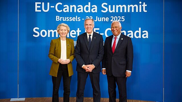 Ursula von der Leyen, President of the European Commission, participates to the 20th EU-Canada Summit, alongside António Costa, President of the European Council, and Mark Carney, Canadian Prime Minister.