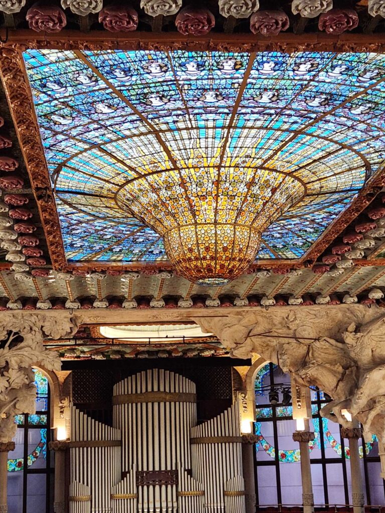 The ceiling of Palau de la Música Catalana