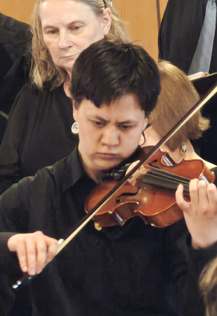 Viiuldaja Kati Hui. Foto: Paul Kiilaspea