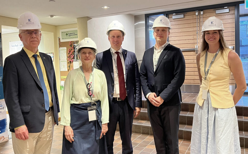 Ambassador to Canada Margus Rava, KESKUS project lead Ellen Valter, Minister Erkki Keldo, Advisor Peeter Kadarik, Sentinel R&D CEO Kath Intson. Photo: ECBC