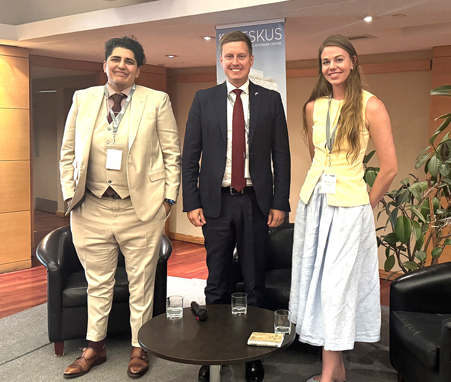 Panelists: Sonia Sennik, CEO Creative Destruction Lab, Erkki Keldo, Estonia's Ministry of Economy & Industry, Katheron Intson, CEO Sentinel R&D Photo: ECBC