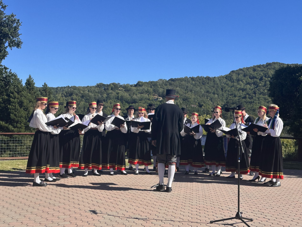 Estonian Choir “Noorus” directed by Roland Villukas (photo credit: Lisa Trei)