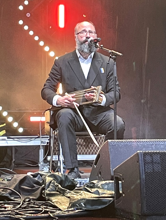 Marko Veissonil ansamblist Puuluup oli festivali ajal 50. juubel. Foto: Lea Kreinin