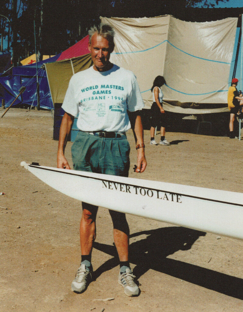 Veljo Kalep 1994. aastal sõudjana seenioride maailmamängudel Austraalias Brisbanes.