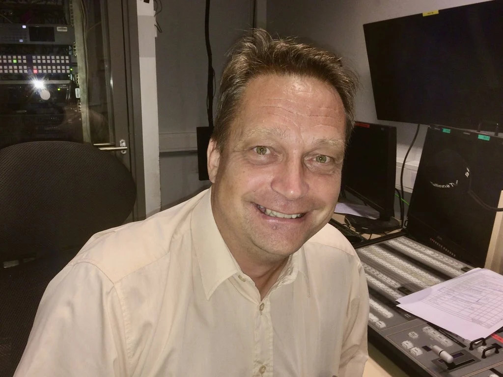 Around the late 1980s, Andres Loorand (pictured here in 2018) of Estonia read an article in Noorus, an Estonian magazine, in which Jaan Pill remarked that people who stutter have a lot to learn from each other. Andres invited Jaan to deliver a series of lectures in Estonia in 1990; the eventual outcome was the launch of the Estonian Stuttering Association in 1993.