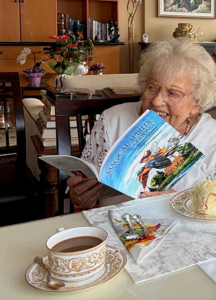 Capturing early smiles and storytime with Robertson’s aunt Erli for the new book launch